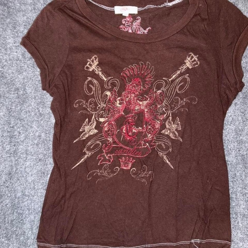 Y2K brown graphic baby tee Candie's edgy grunge coquette top